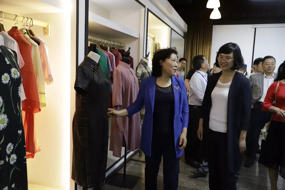 齐鲁晚报讯：山东轻工职业学院开展职教周校园开放日活动